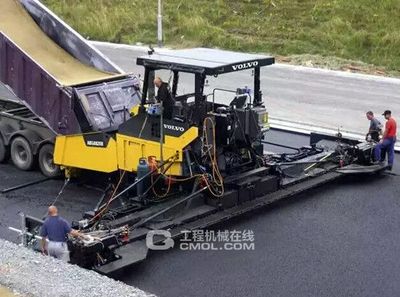 沃爾沃高效攤鋪背后的秘密 走進(jìn)德國哈梅林工廠_產(chǎn)品快訊_工程機械在線